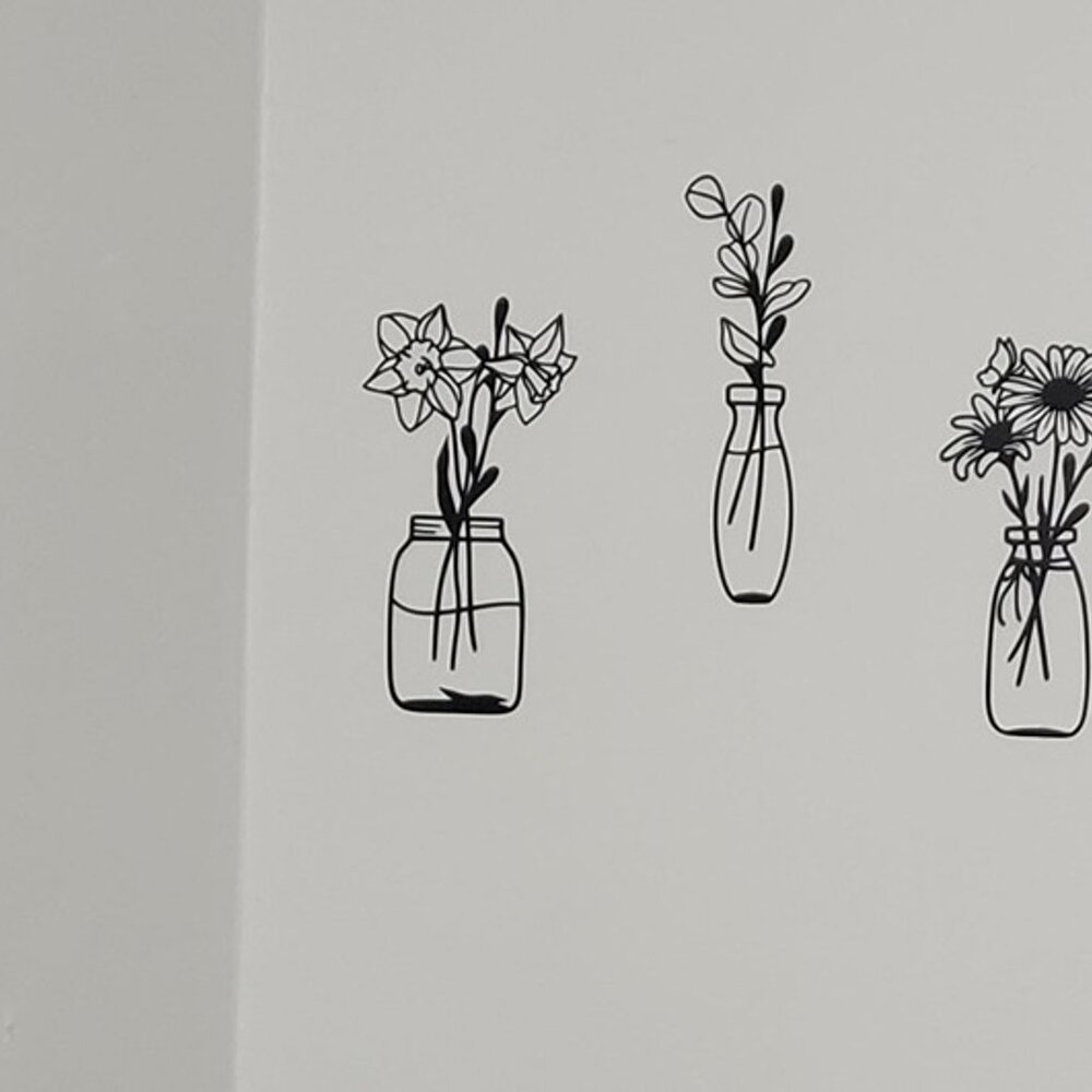 NEW  3 Piece Metal Flowers and Vases Wall Decoration. - Picture 2 of 9